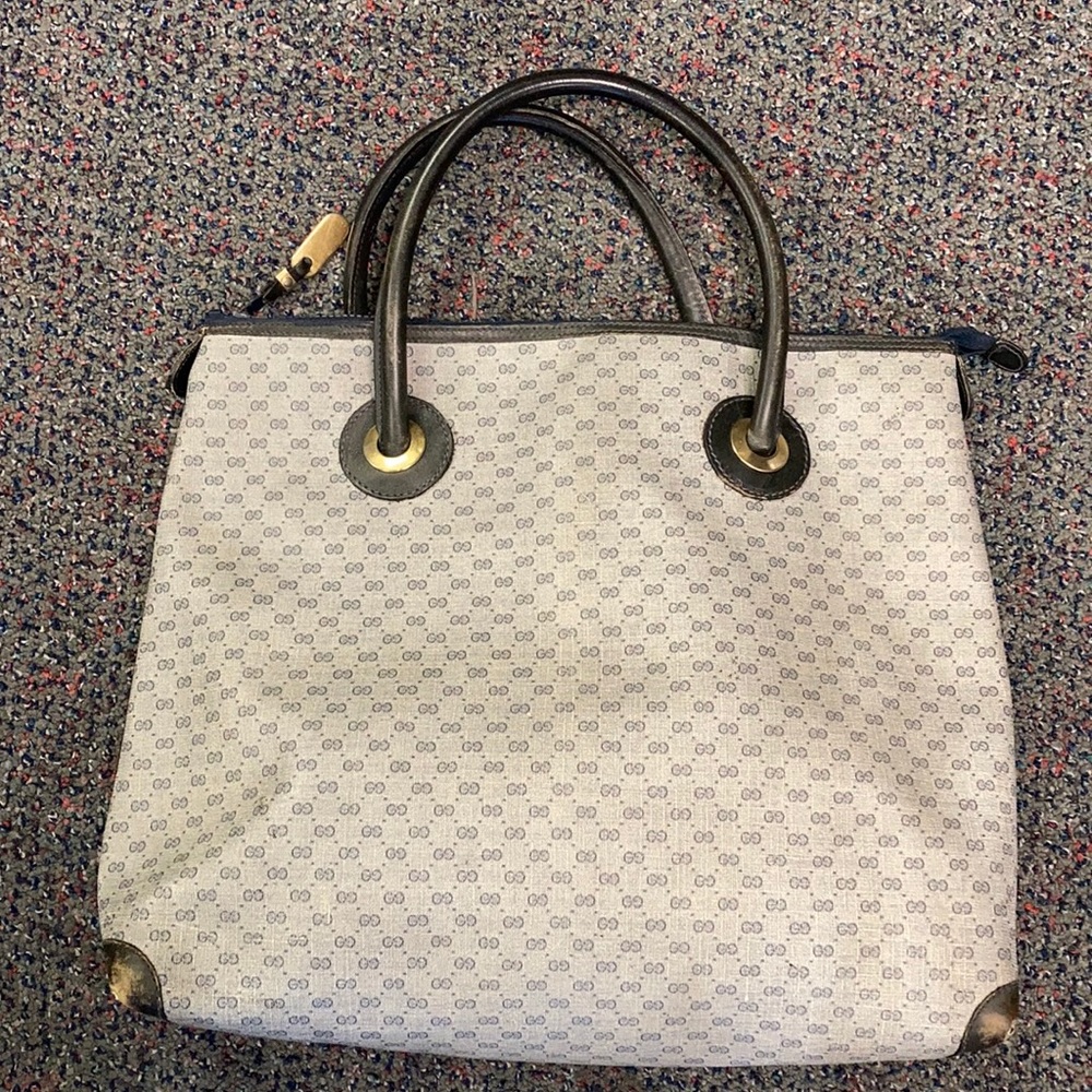 Vintage Gucci bag in tough shape needs some TLC